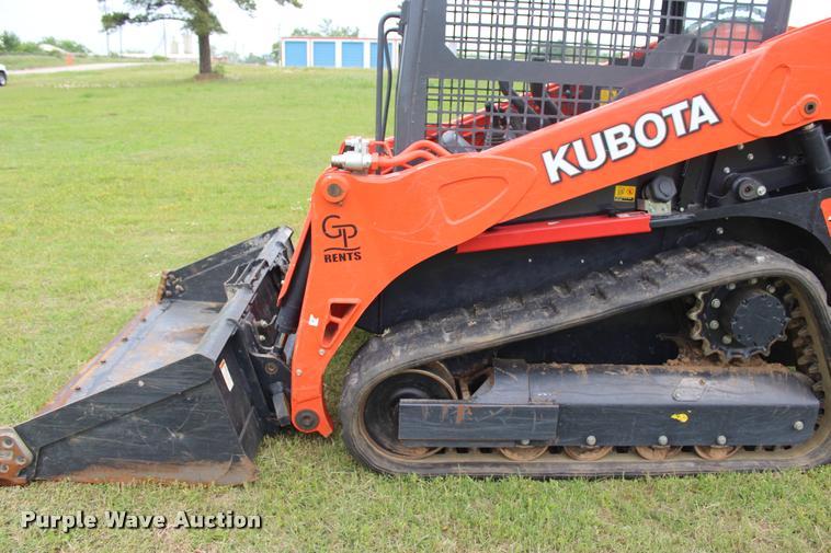 image for item L3119 2015 Kubota SVL75-2 skid steer