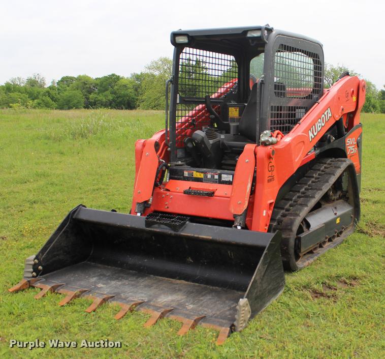 image for item L3120 2015 Kubota SVL75-2 skid steer