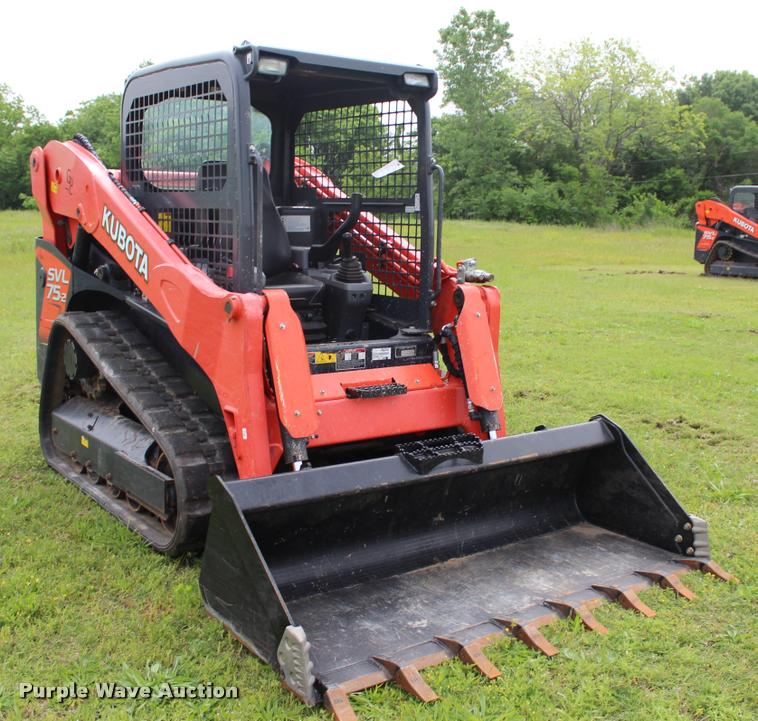 image for item L3120 2015 Kubota SVL75-2 skid steer