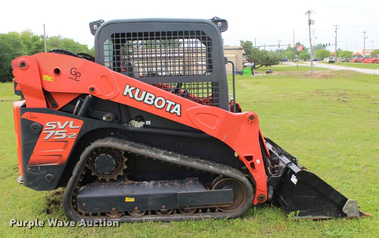 image for item L3120 2015 Kubota SVL75-2 skid steer