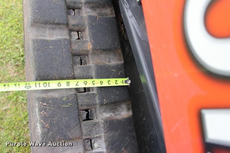 image for item L3120 2015 Kubota SVL75-2 skid steer