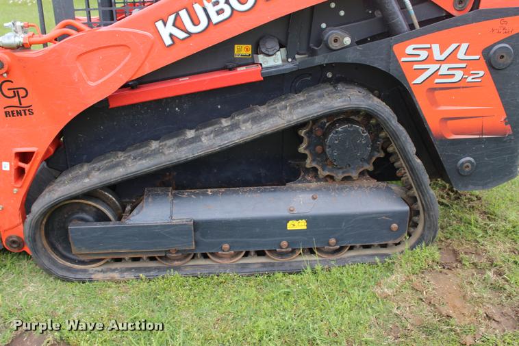 image for item L3120 2015 Kubota SVL75-2 skid steer