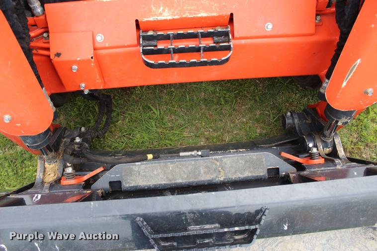 image for item L3121 2015 Kubota SVL90-2 skid steer
