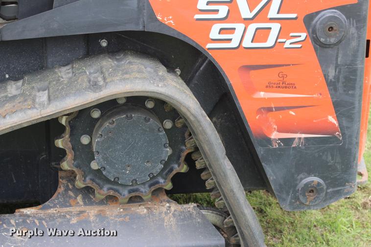 image for item L3121 2015 Kubota SVL90-2 skid steer