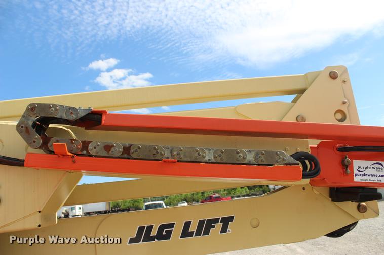 image for item L3125 2007 JLG 450AJ Series II boom lift