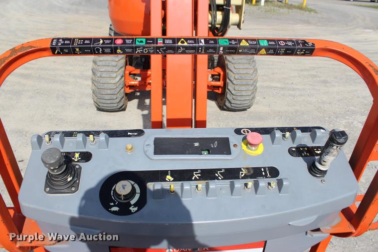 image for item L3125 2007 JLG 450AJ Series II boom lift