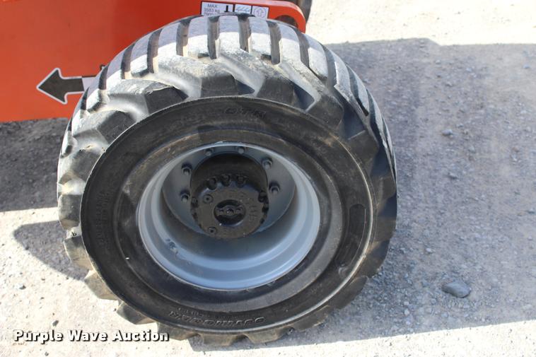 image for item L3125 2007 JLG 450AJ Series II boom lift