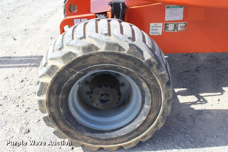 image for item L3125 2007 JLG 450AJ Series II boom lift