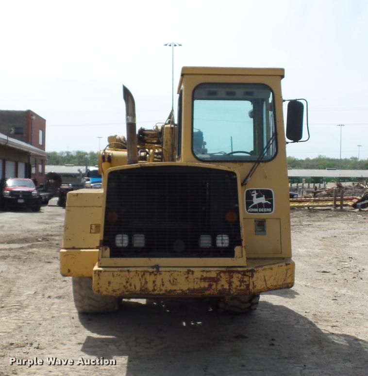 image for item L4719 1996 John Deere 762B elevating scraper