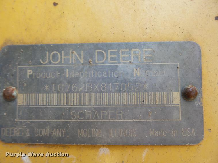 image for item L4719 1996 John Deere 762B elevating scraper