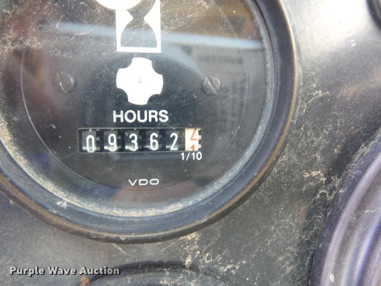 image for item L4719 1996 John Deere 762B elevating scraper