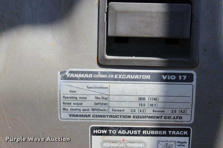 image for item L4990 2011 Yanmar VIO17 compact excavator