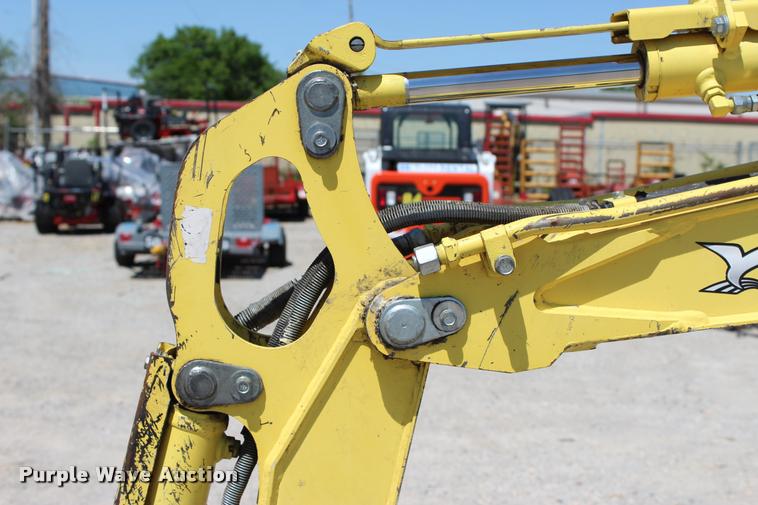 image for item L4990 2011 Yanmar VIO17 compact excavator