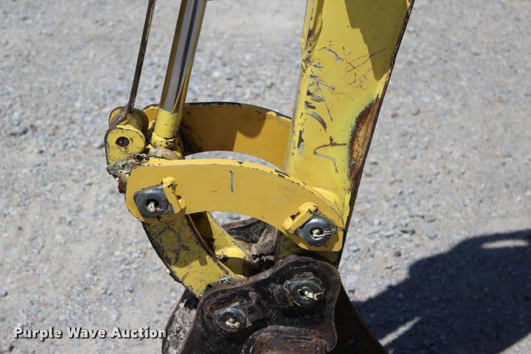 image for item L4990 2011 Yanmar VIO17 compact excavator