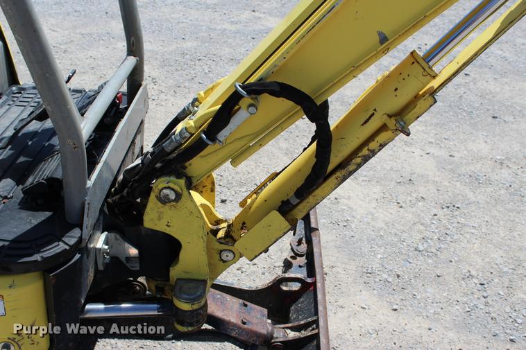 image for item L4990 2011 Yanmar VIO17 compact excavator