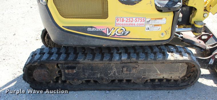 image for item L4990 2011 Yanmar VIO17 compact excavator