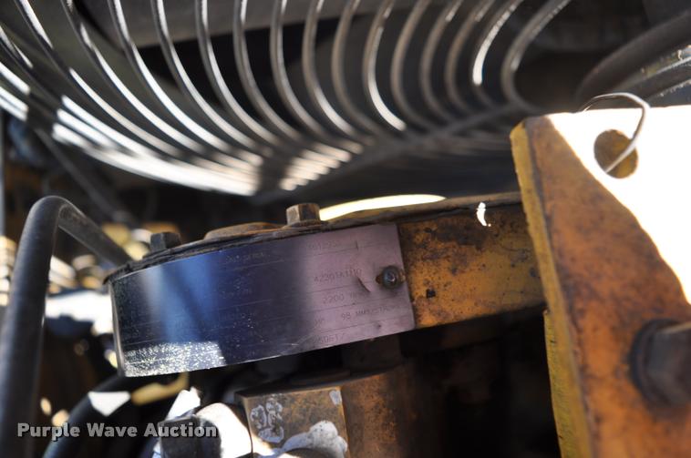 image for item L5228 1992 Komatsu WA380-1 wheel loader