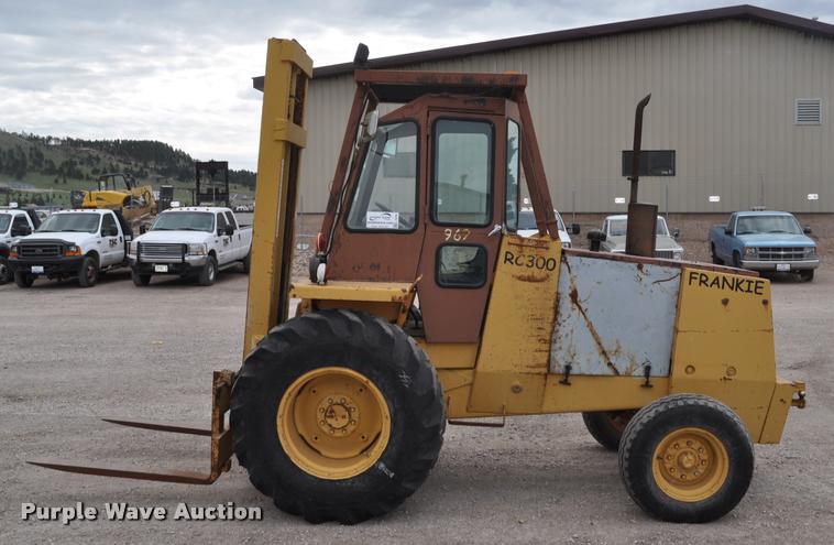 image for item L5230 Case 586D forklift