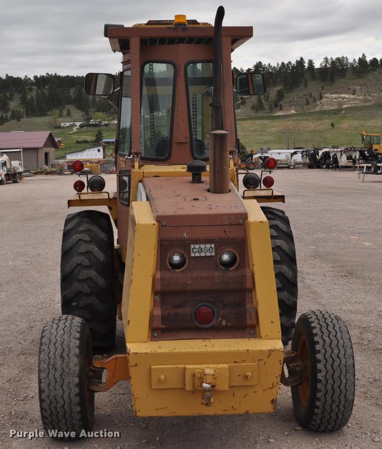 image for item L5230 Case 586D forklift