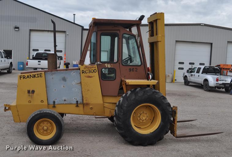 image for item L5230 Case 586D forklift