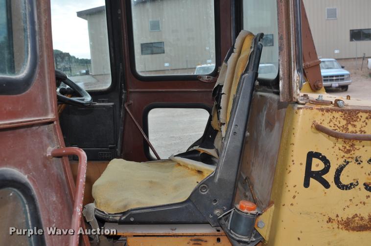 image for item L5230 Case 586D forklift