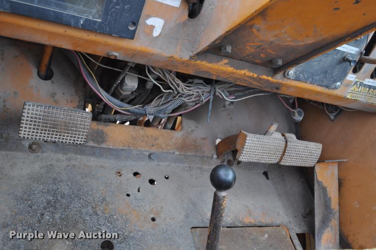 image for item L5230 Case 586D forklift