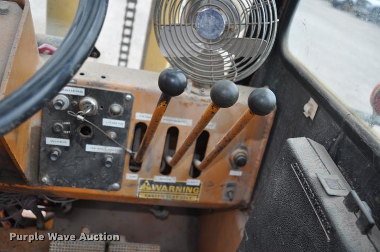 image for item L5230 Case 586D forklift