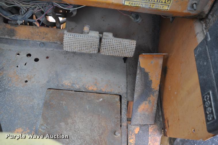 image for item L5230 Case 586D forklift