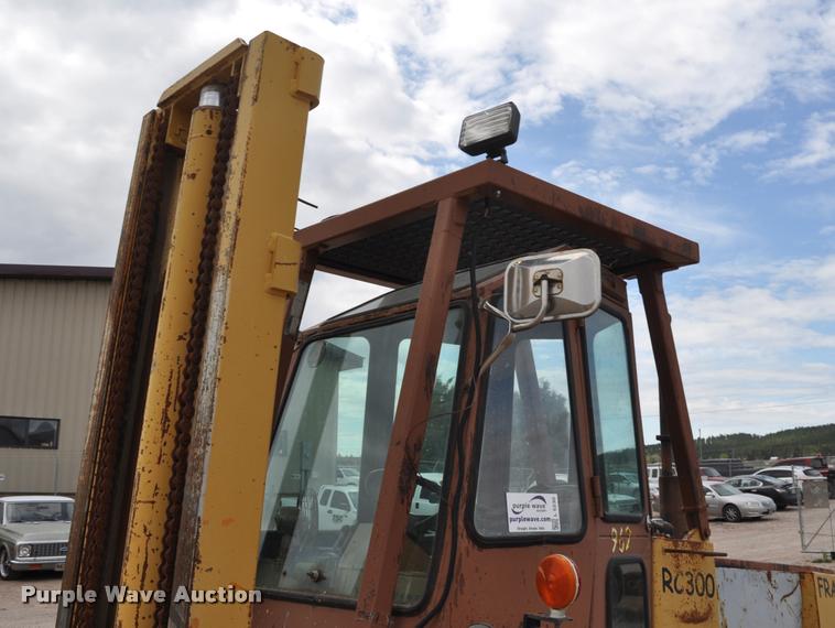 image for item L5230 Case 586D forklift