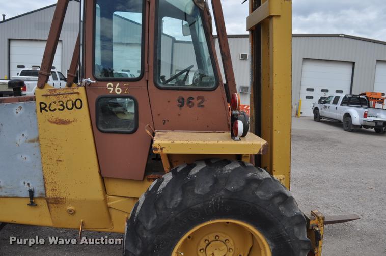 image for item L5230 Case 586D forklift