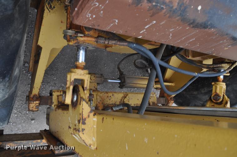 image for item L5230 Case 586D forklift