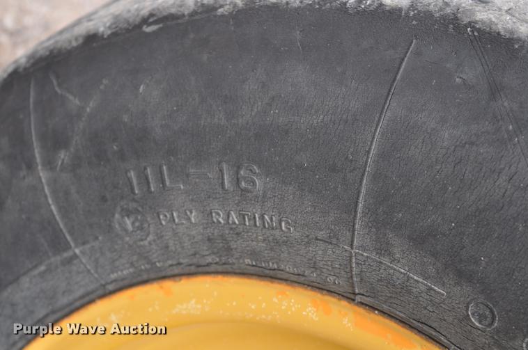 image for item L5230 Case 586D forklift