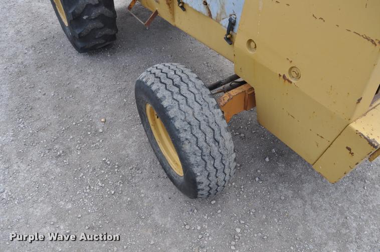 image for item L5230 Case 586D forklift