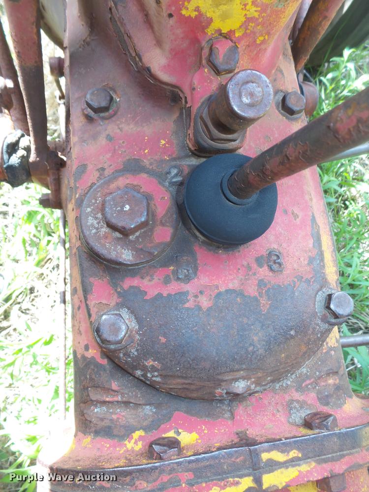 image for item AU9560 Ford 8N tractor