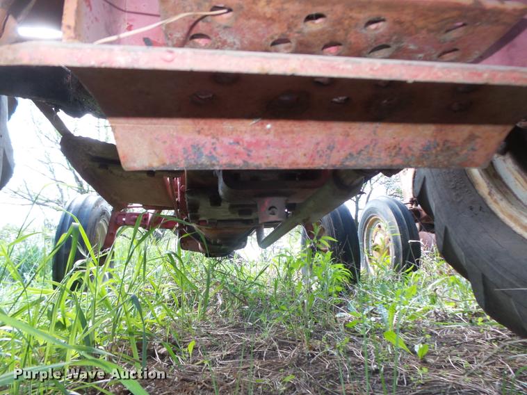 image for item AU9561 Ford 8N tractor