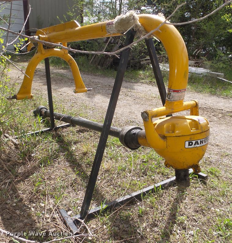 Danuser F8 post hole auger in Lincoln, NE Item AU9563 sold Purple Wave