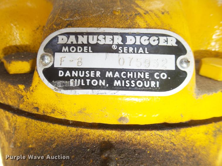 image for item AU9563 Danuser F8 post hole auger