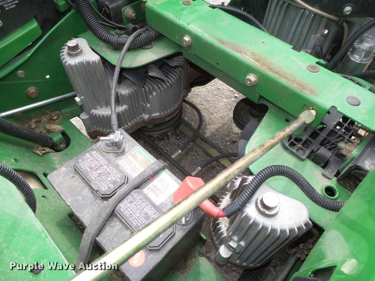 image for item AU9567 John Deere 7 IRON PRO 48 Z Trak Z810A ZTR lawn mower