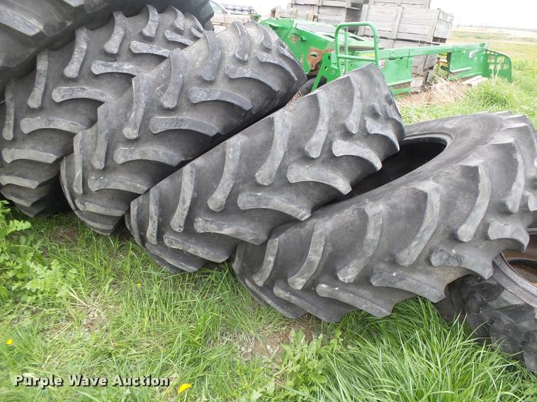 image for item AU9568 (8) Firestone tires