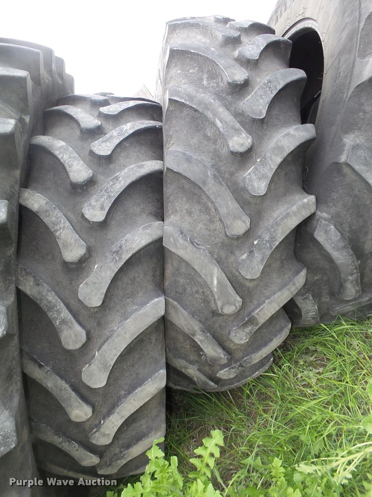 image for item AU9568 (8) Firestone tires