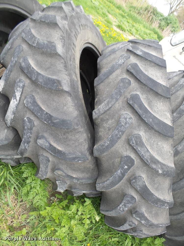 image for item AU9568 (8) Firestone tires
