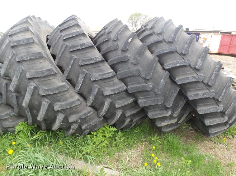 image for item AU9568 (8) Firestone tires