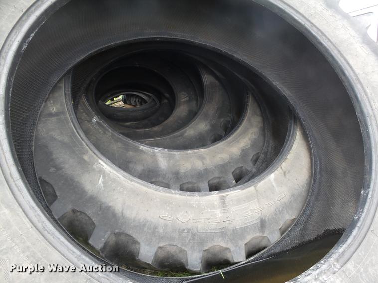 image for item AU9568 (8) Firestone tires