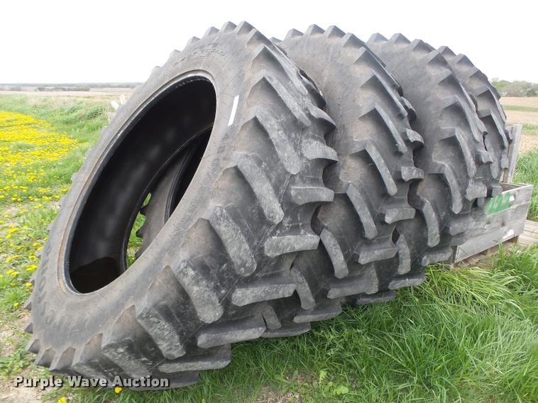 image for item AU9569 (4) Firestone 480/80R50 tires