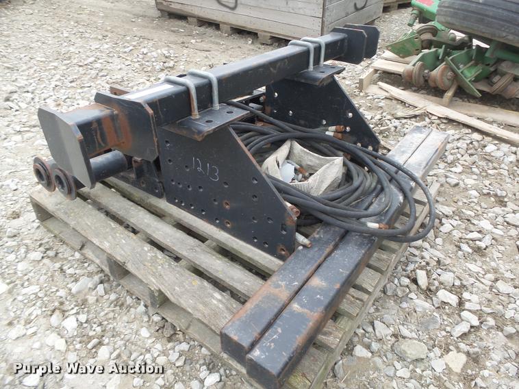 image for item AU9572 Westendorf loader mounting bracket