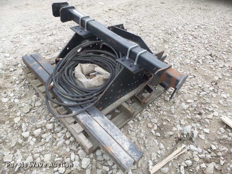 image for item AU9572 Westendorf loader mounting bracket