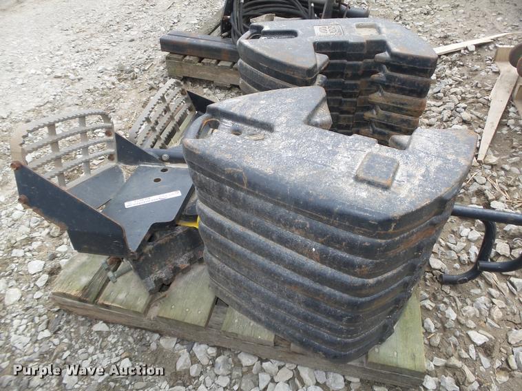image for item AU9573 New Holland front weights