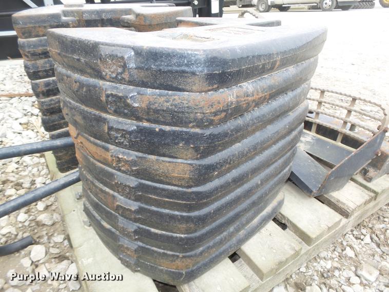 image for item AU9573 New Holland front weights