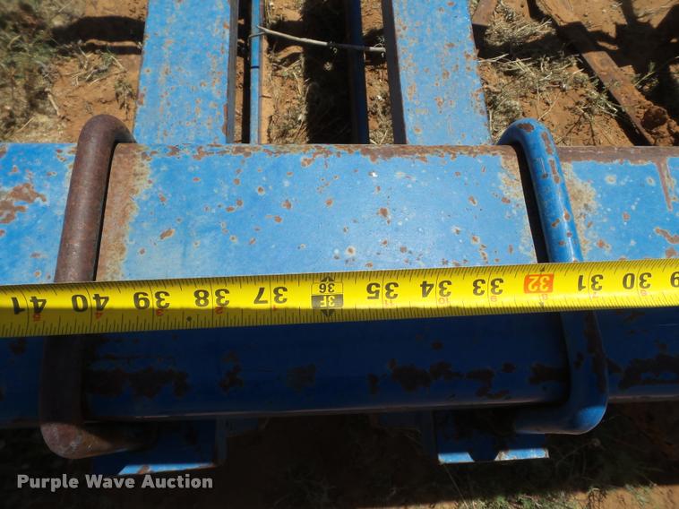 image for item BJ9253 Cultivator with knifing attachment