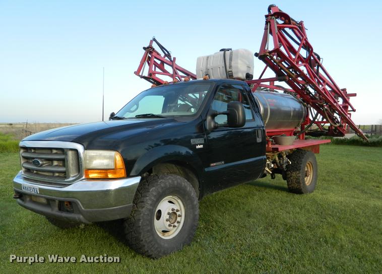 image for item BK9259 2000 Ford F350 Super Duty XLT applicator truck